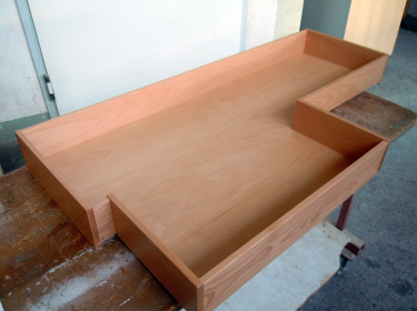 Holzlade Spezielles