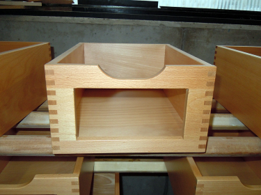 Holzlade Spezielles