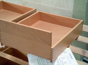 Holzlade Spezielles